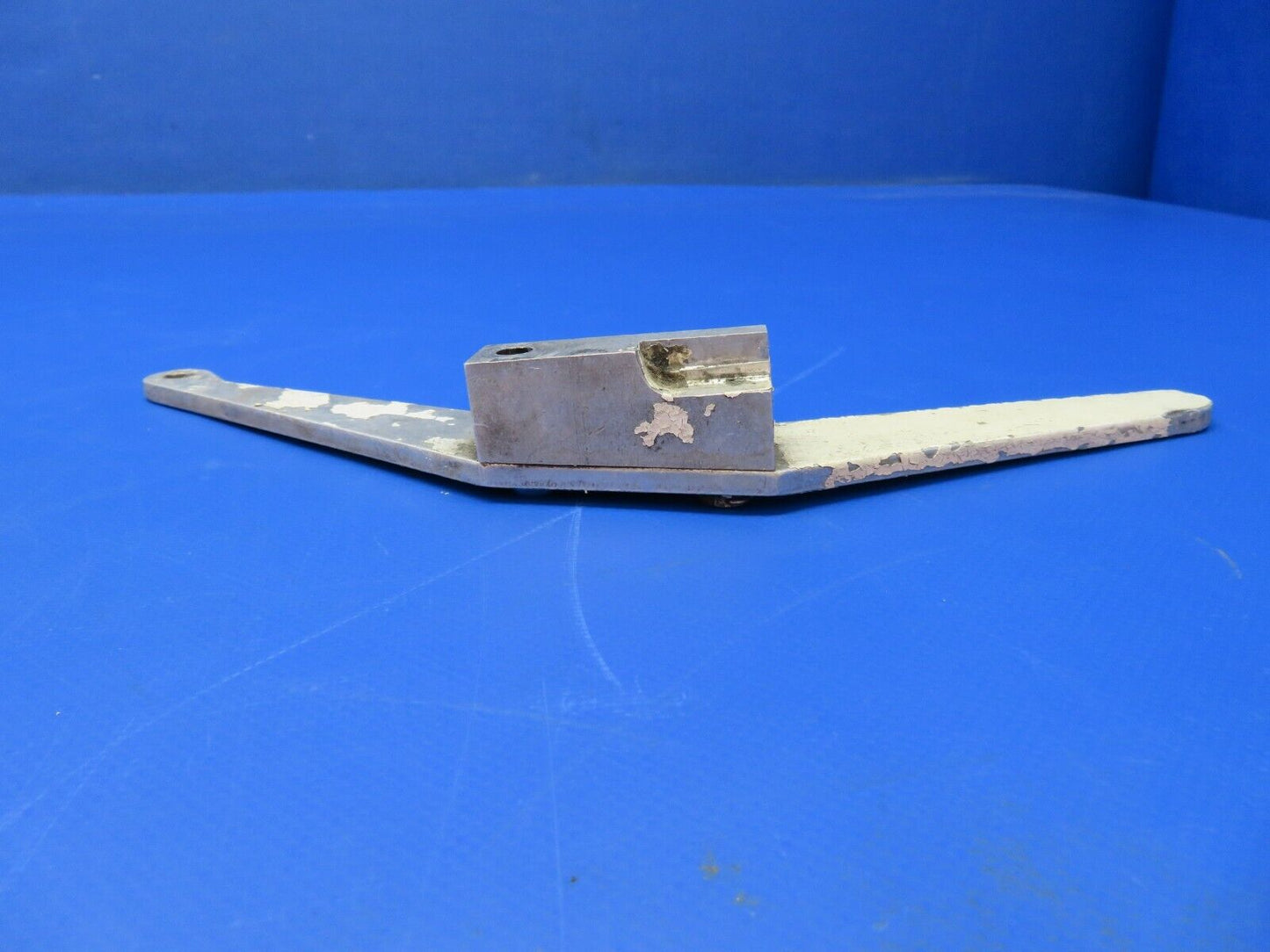 Piper PA-28R-201T Nose Gear Spring Arm Assy P/N 35735-02 (1122-465)