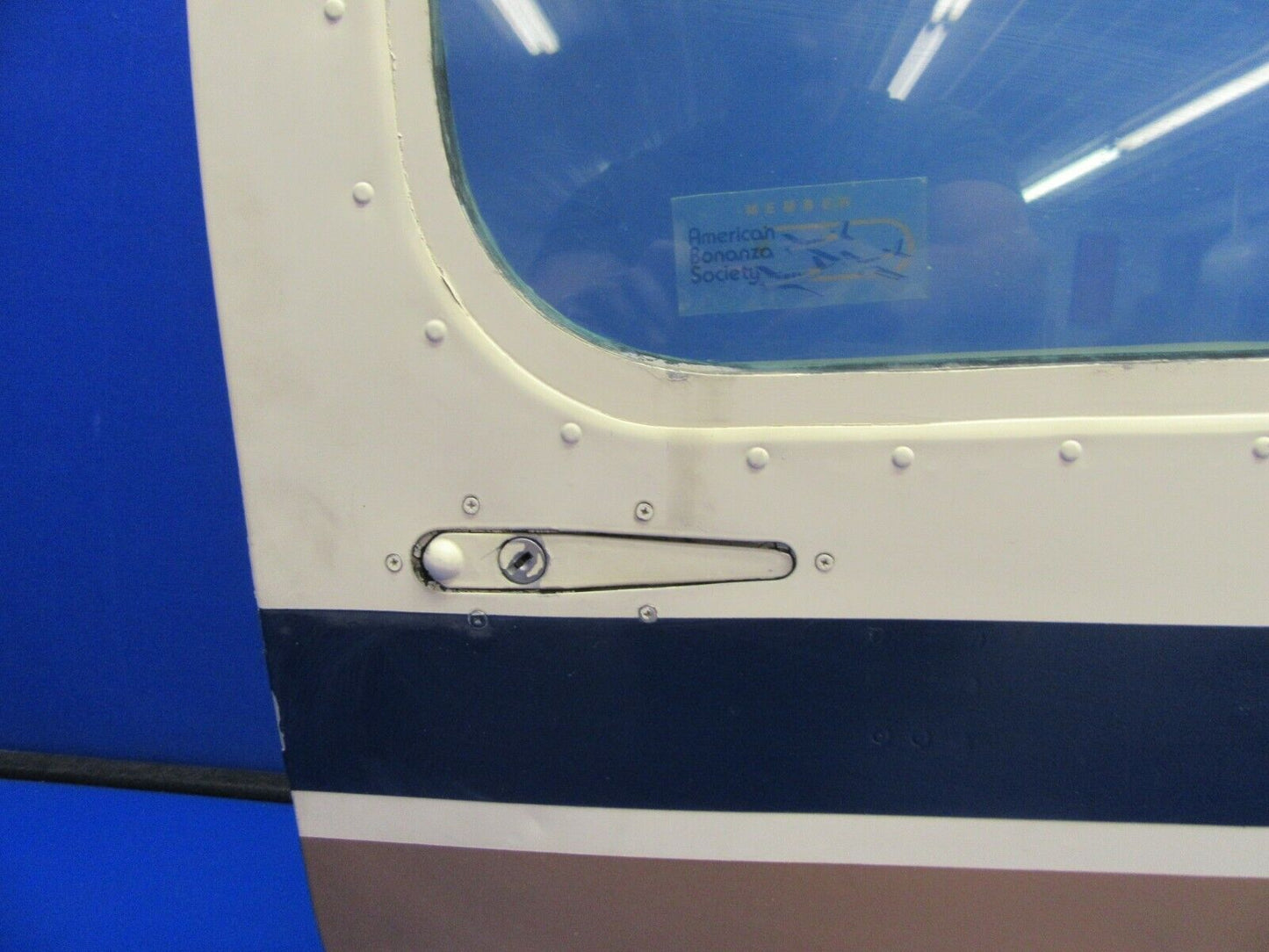 Beech 95-B55 Baron Cabin Door w/ Key Green Tint 95-420012-638 (0621-694)