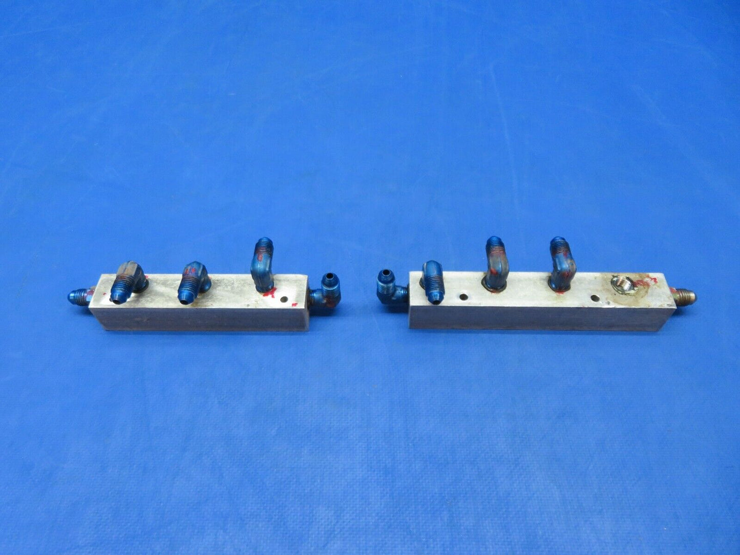 Piper PA-28R-180 Hydraulic Manifold LH & RH P/N 67521-00 (1123-420)