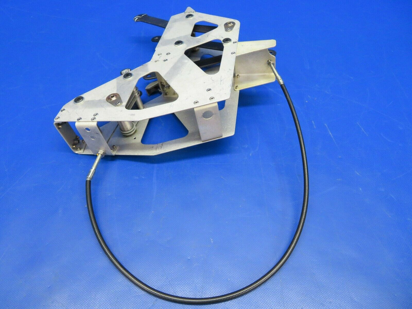 Diamon DA40-180 Throttle Quadrant Assy P/N D41-7103-00-00-1-WIP (0320-164)