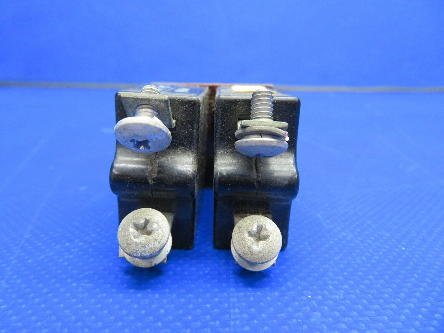 Piper PA-235 Fuse Holder Circuit Breaker Panel w/ Circuit Breakers (0121-416)