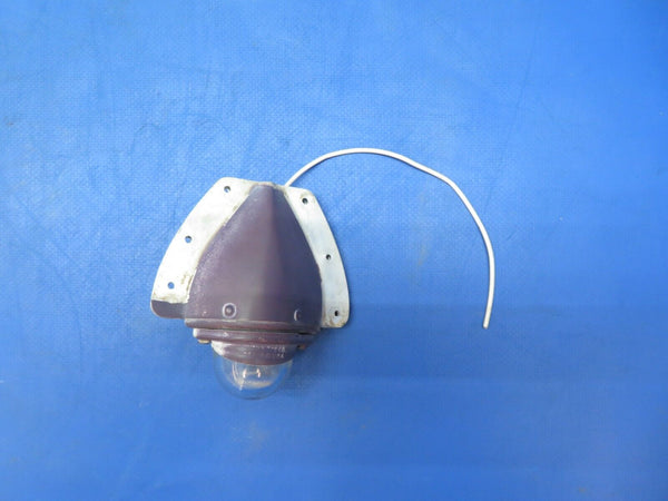 Early Cessna 172 Rudder Light Assy & Support P/N 0433006-7 (0823-467)