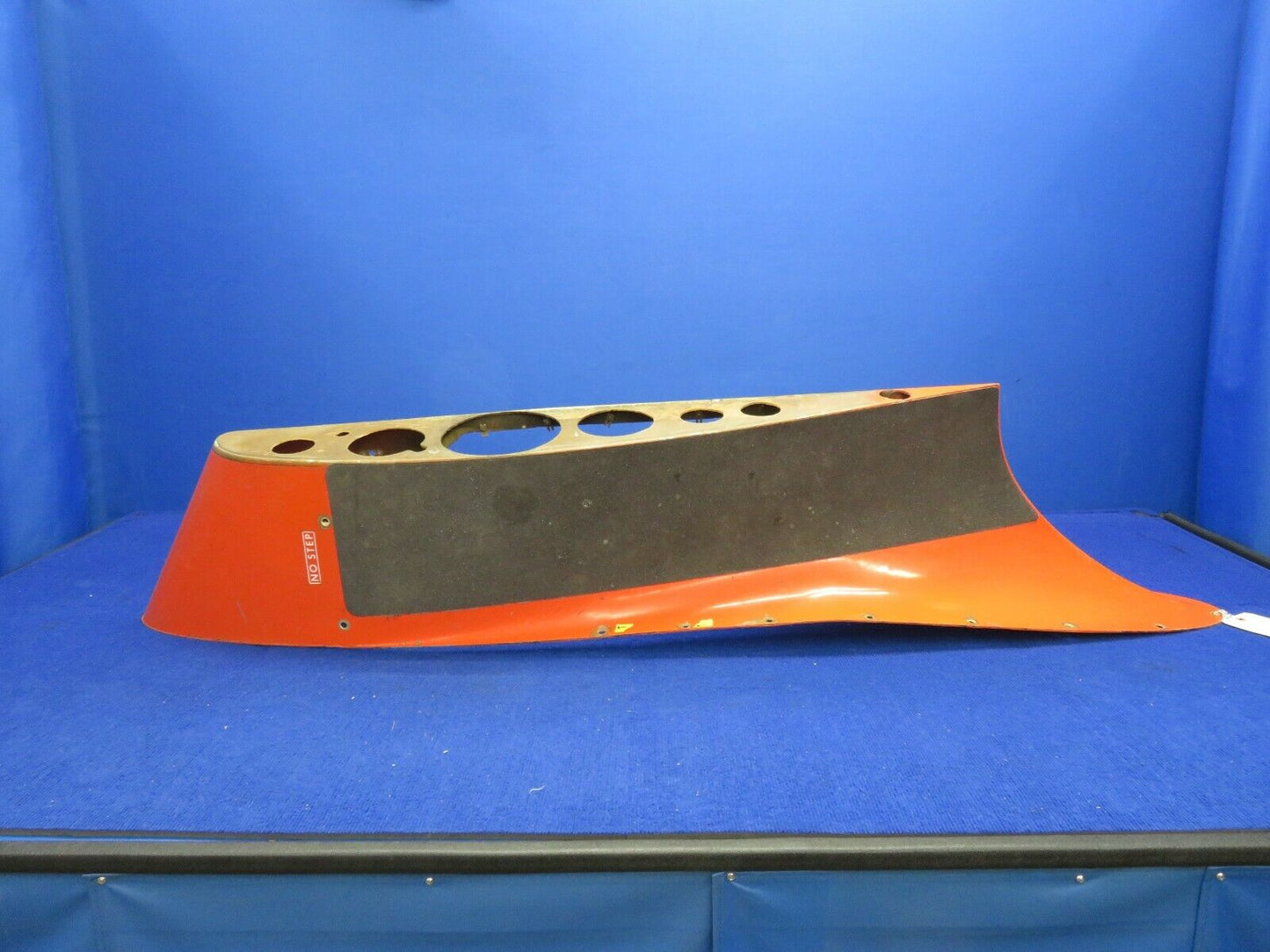Grumman AA-1A Wing Root Molded RH P/N 201189-2 (0322-393)