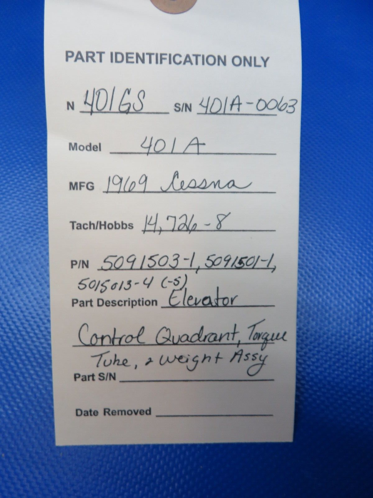 Cessna 401 Elevator Control Quadrant Torque Tube & Weight 5091503-1 (1223-374)