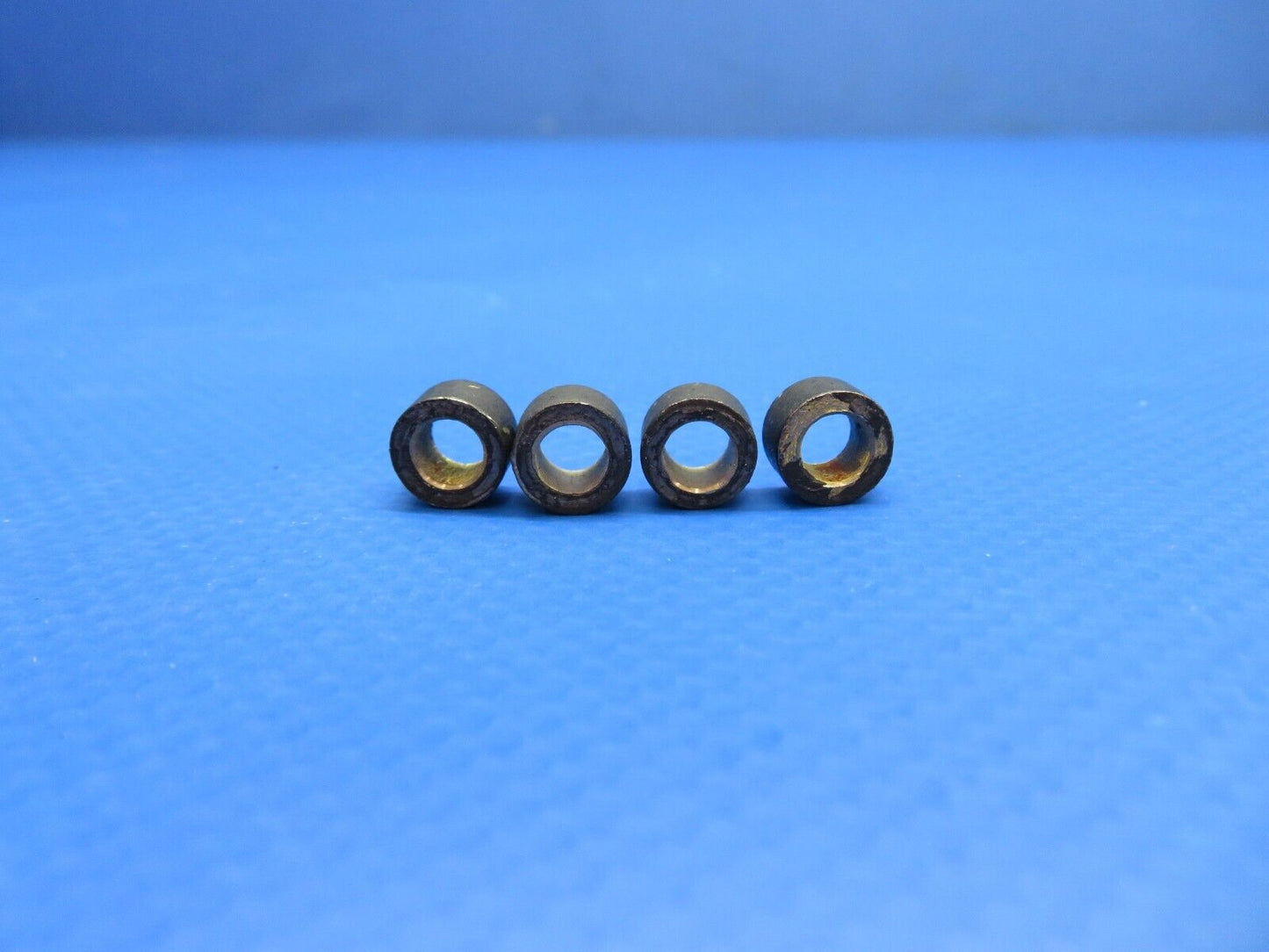 Piper Bushing - Door Mechanism LOT OF 4 P/N 41413-041 NOS (0922-617)