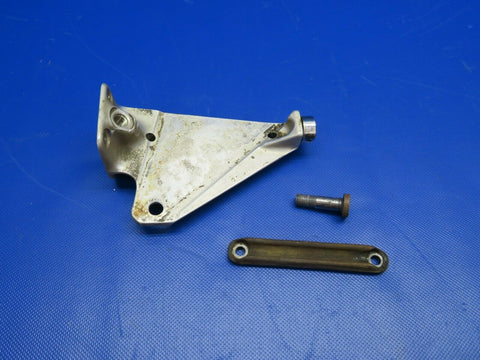 1960 Cessna 210 Saddle Assy Main Gear LH P/N 1241004-1 (0321-131)