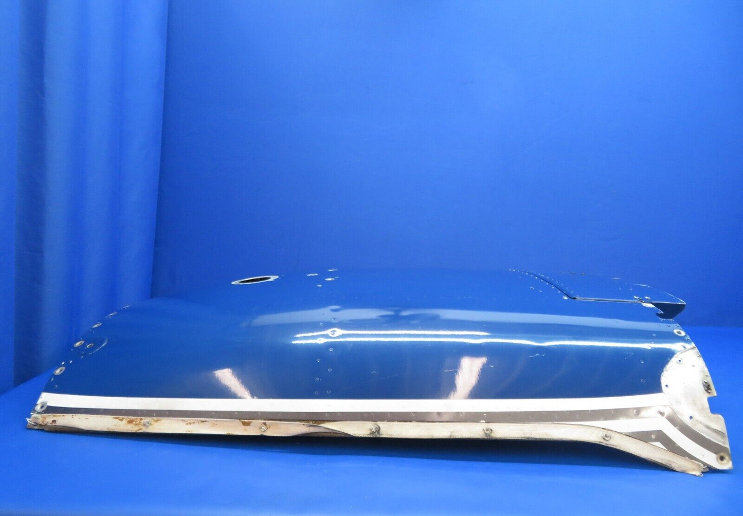 Piper PA-34-200T Seneca II Bottom Cowl Assy P/N 37207-100 (0323-508)