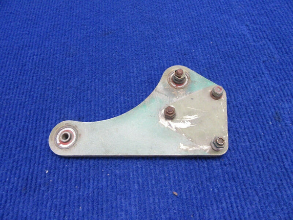 Cessna 310 Elevator Bellcrank P/N 0832000-33 (1221-366)