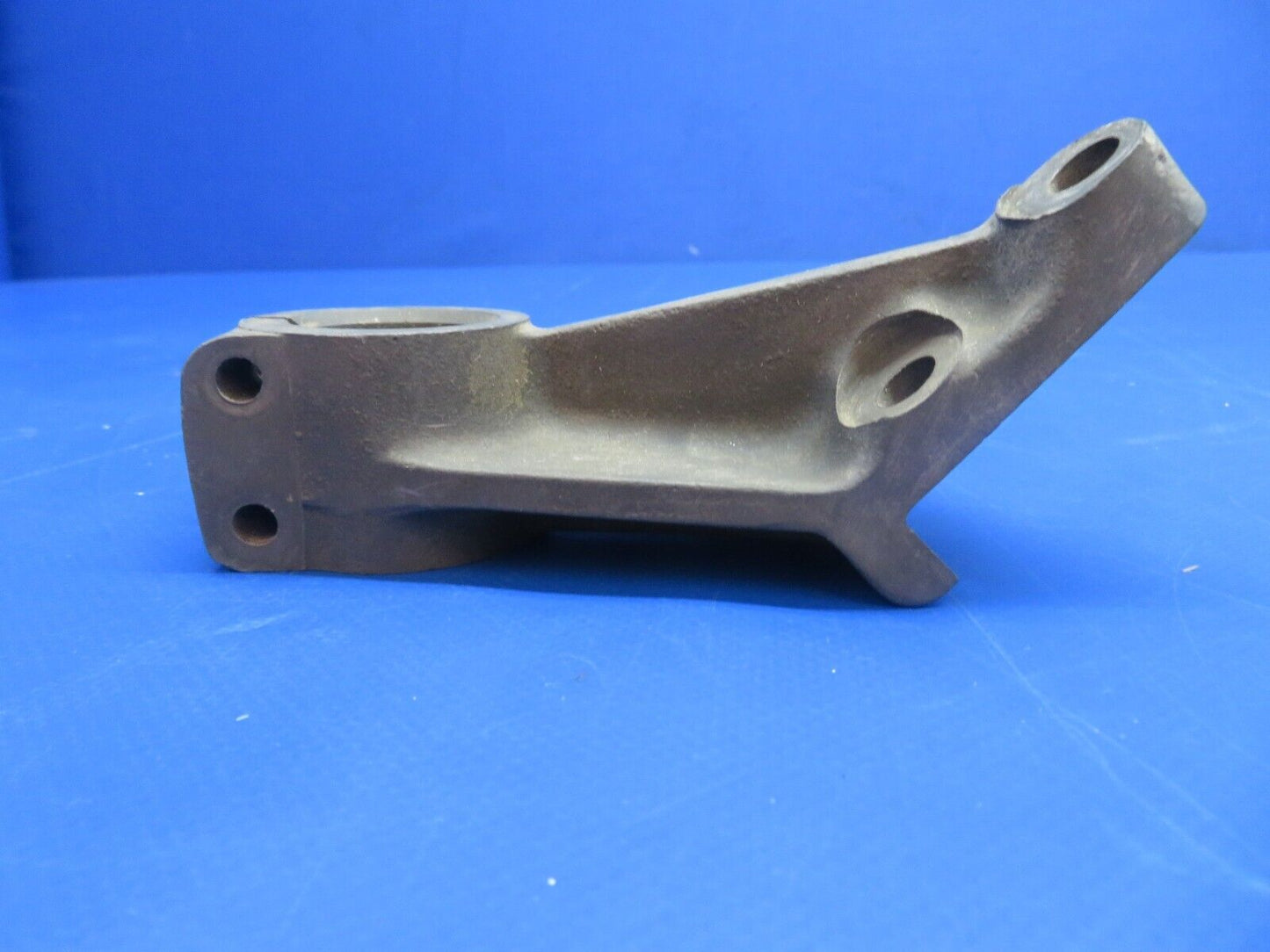 Continental O-300 Engine Mount Bracket P/N 40043 (0922-961)
