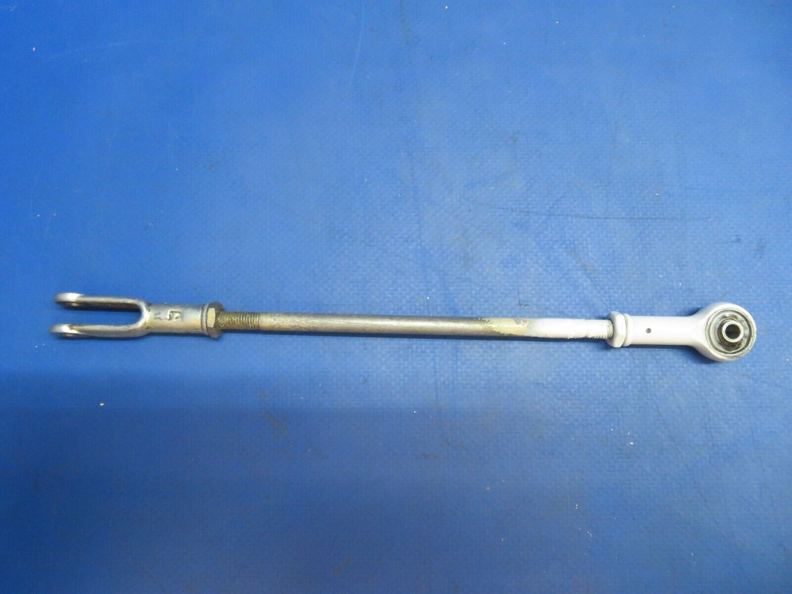 Piper Aerostar 602P Pushrod Elevator / Rudder Trim P/N 240018-501 (0123-781)