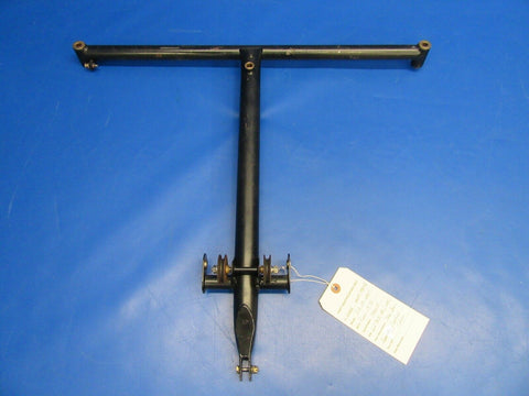 Piper PA-34-200T Seneca II Tee Bar Assy / Control Column P/N 62703-34 (1119-126)
