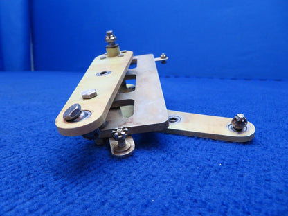 Socata Central Lever Assy Bellcrank w/ S-Tec Bracket P/N 27000012 (0622-967)