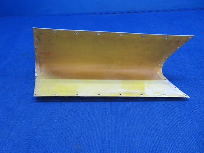 Piper PA-31 Navajo RH Wing Leading Edge Access Panel P/N 40626-01 (0722-364)