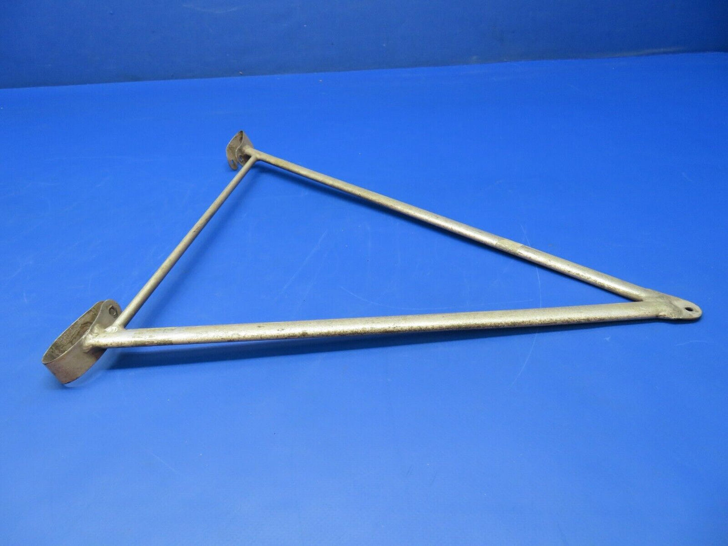 Cessna 120 / 140 Jury Strut Assy LH P/N 0422174 (1122-380)