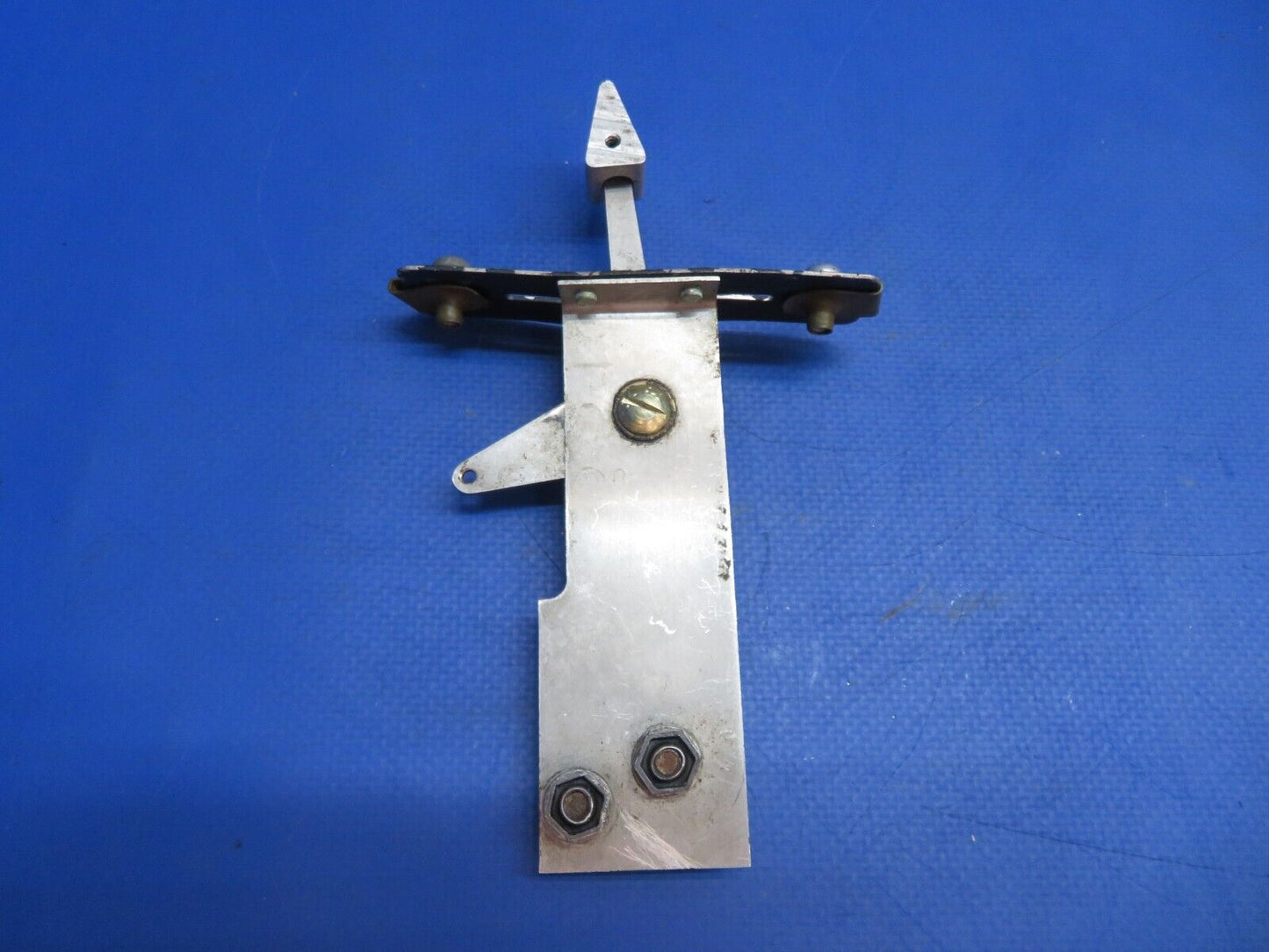 Piper PA-28-180 Cherokee Control Mount Carburetor Heat P/N 66855-00 (0323-690)