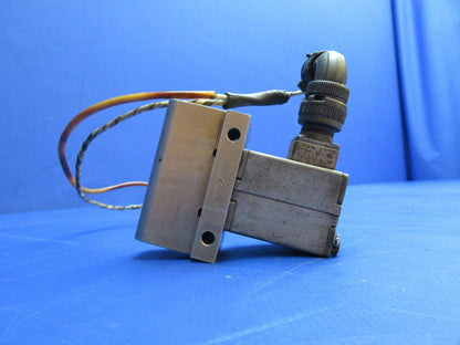 Cessna 310 / 310I Valcor De-Ice Shut-Off Valve P/N V14500-36 (1023-785)