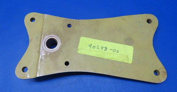 Piper Navajo Main Gear Trunion Fitting P/N 40288-000 NOS (0922-458)