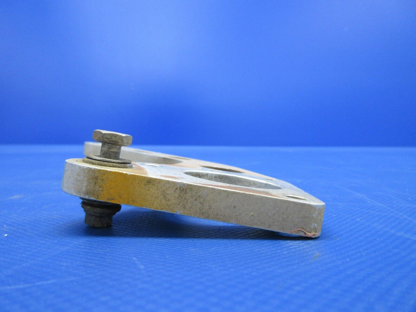 Cessna 182 Elevator Arm Assembly P/N 0760676-1 (0324-1072)