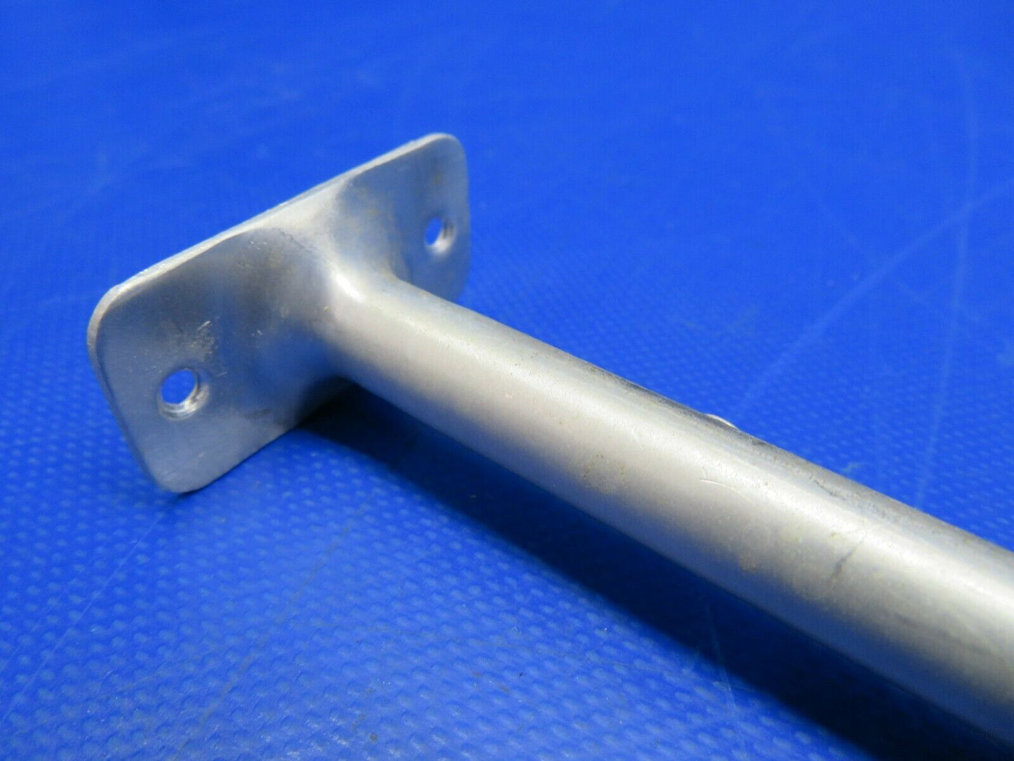 Beech G35 Bonanza Coat Hangar P/N 35-534065 (0620-397)
