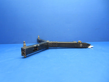 Cessna 310 / 310Q Flight Control Column Assy P/N 0860216-1 (0823-647)