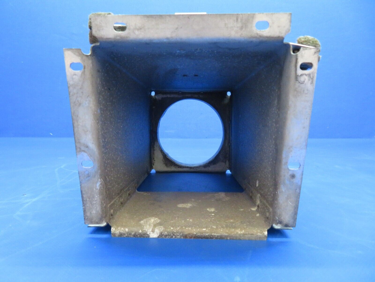 Piper PA-28R-200 Arrow Plenum Adapter Oil Radiator Air P/N 67845-00 (1022-751)