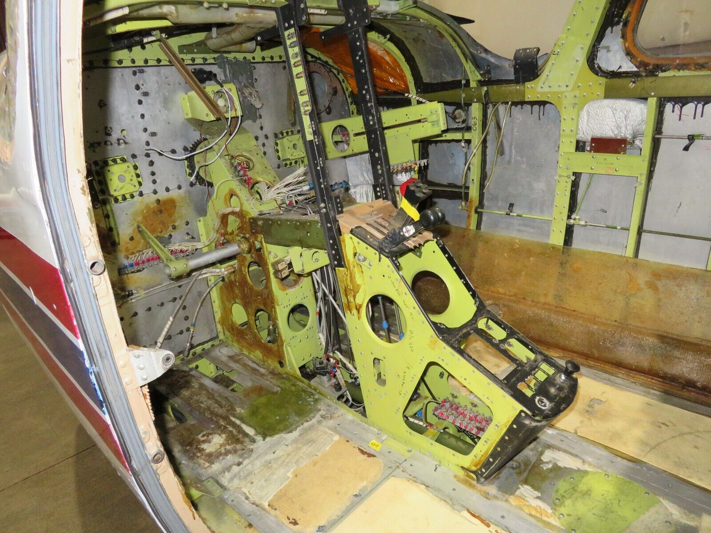 Undamaged 1981 Piper PA-60-602P Aerostar Fuselage S/N 62P09268165049 (0123-102)