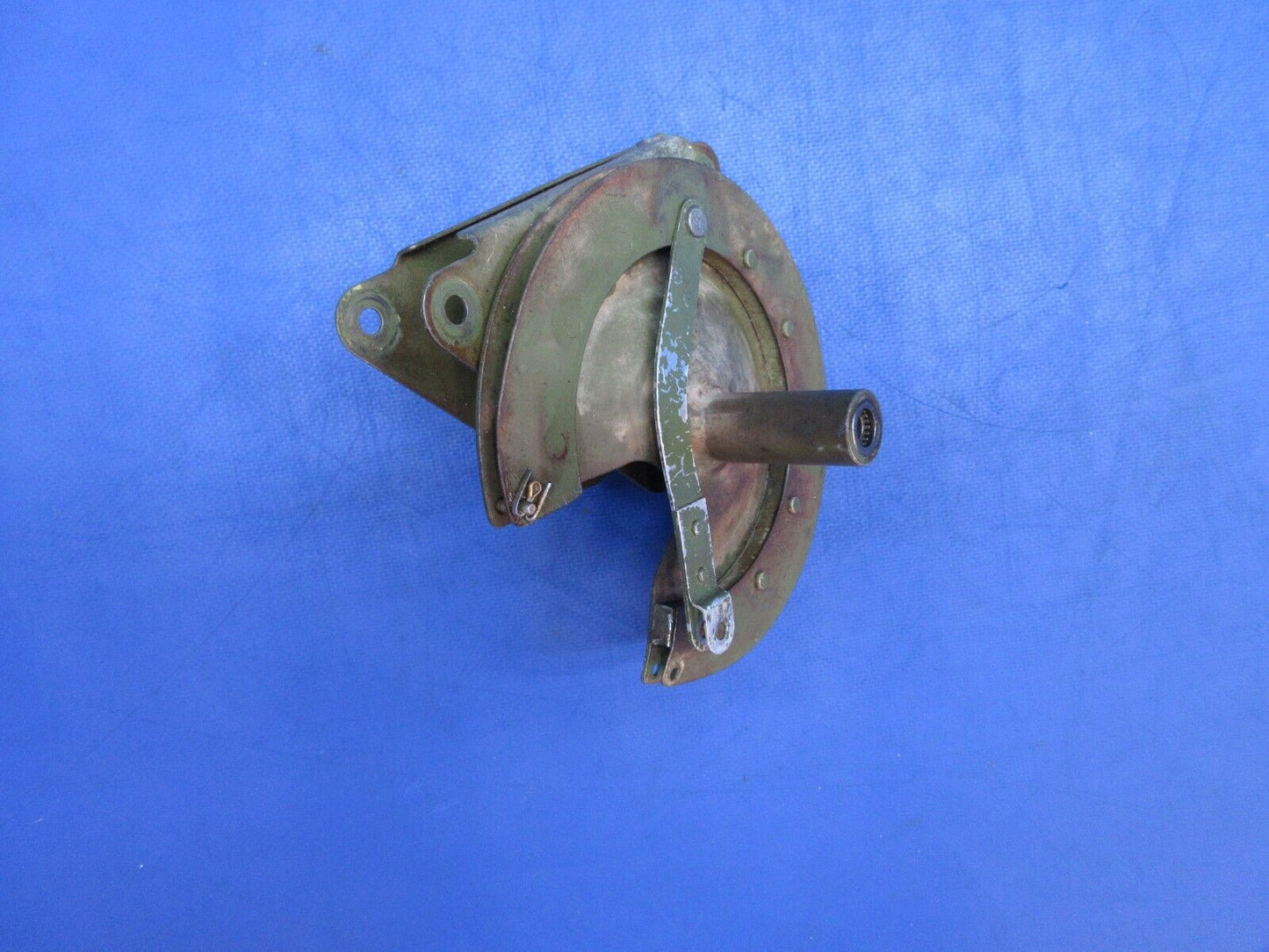 Cessna 172 / 172H Flap Drive Pulley Assy RH Bellcrank P/N 0760612-1 (1023-1001)