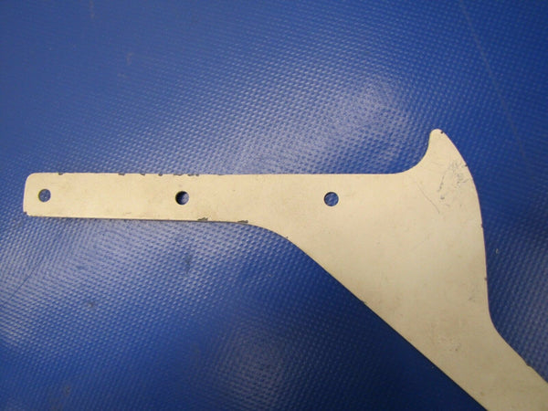 Cessna Bracket LH P/N 1631017-3 NOS (0317-216)