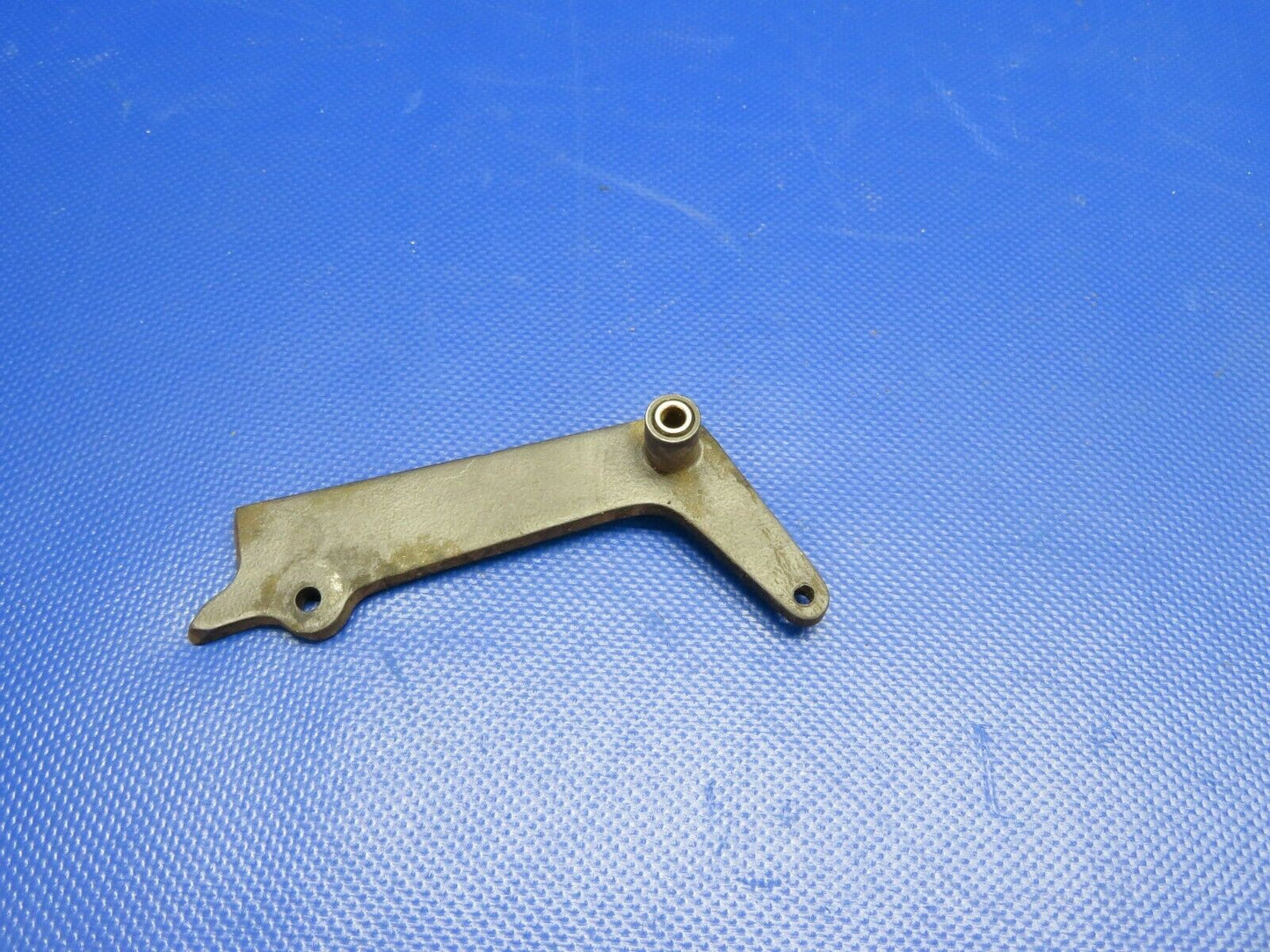 1960 Cessna 210 Uplock Hook LH Main Gear P/N 1241023-1 (0221-196)