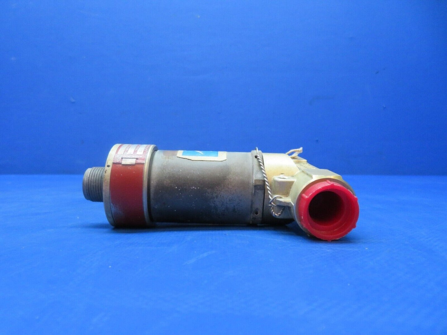 King Air Crossfeed Solenoid Value General Controls P/N AV1B1602 (1223-158)