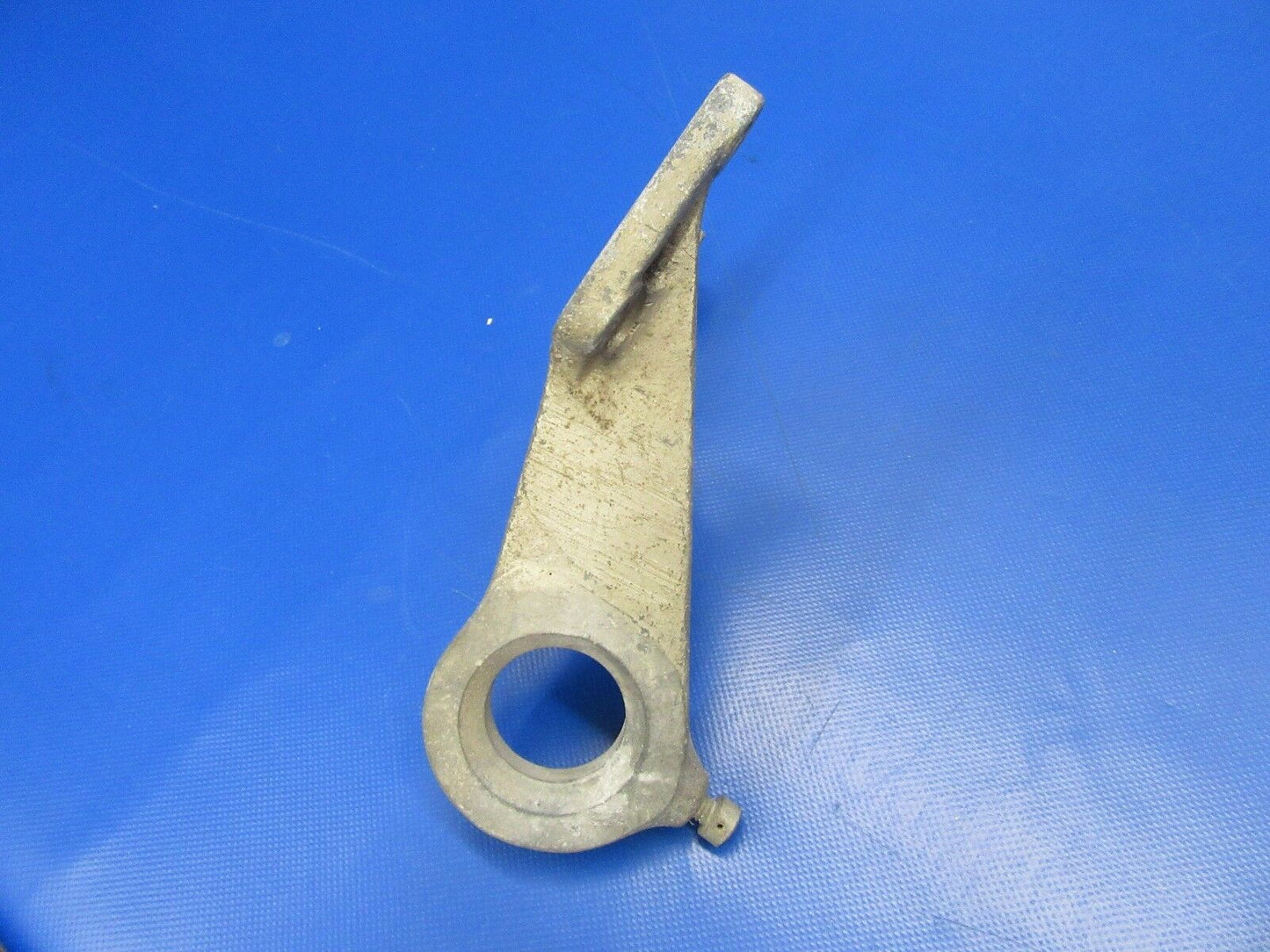 Bonanza E-185 / E-225 / Continental Engine Mount Bracket P/N 50444 (0916-101)