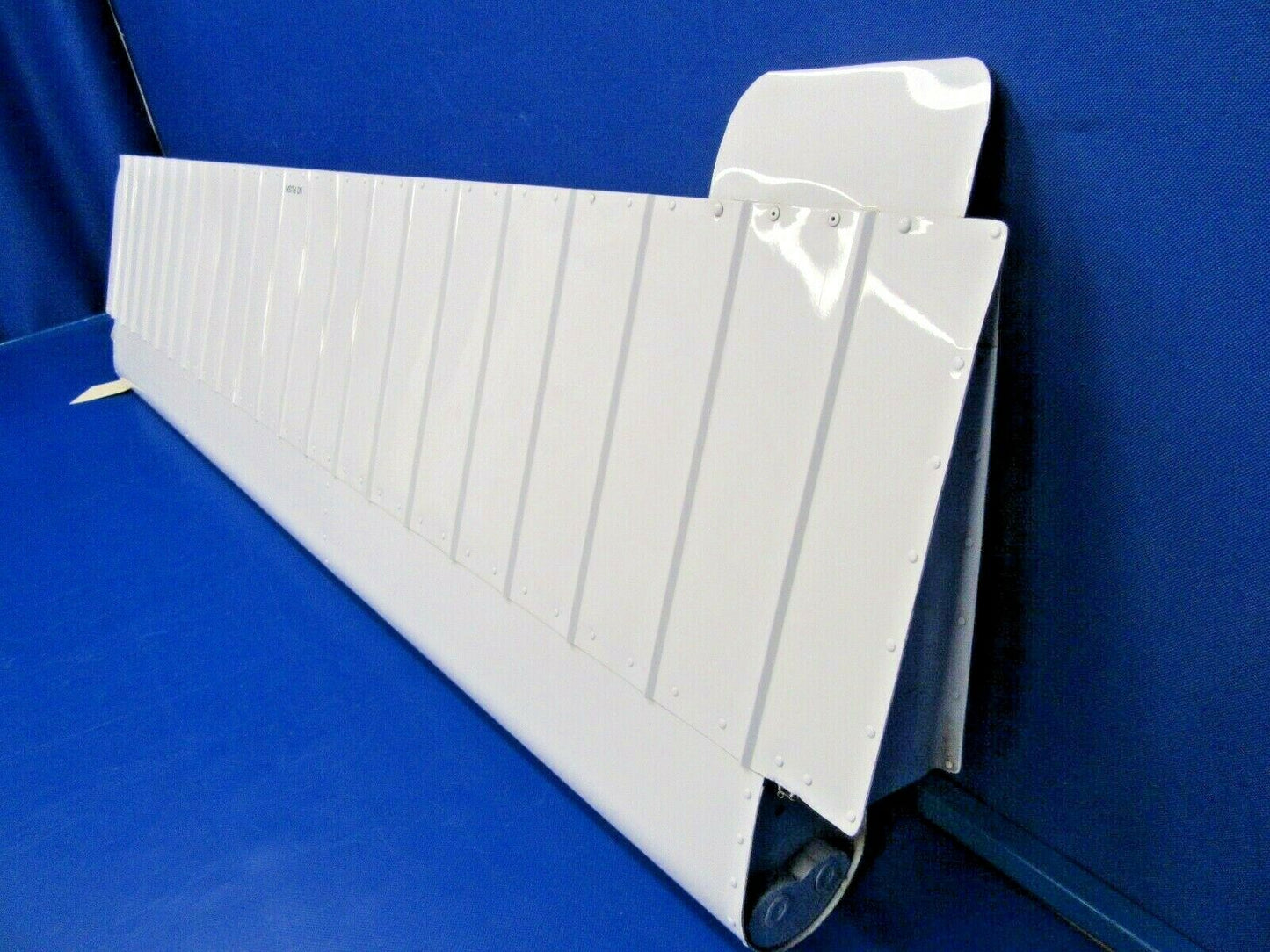 Beech Sierra B-24R Aileron LH P/N 169-130005-1 (0319-403)