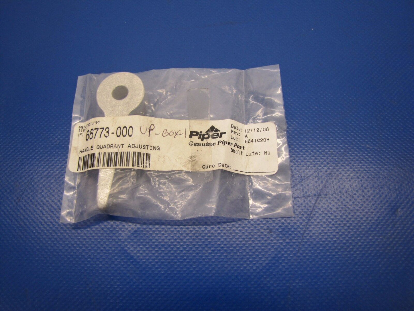 Piper Handle - Quadrant Adjusting NOS P/N 66733-000 (0317-215)
