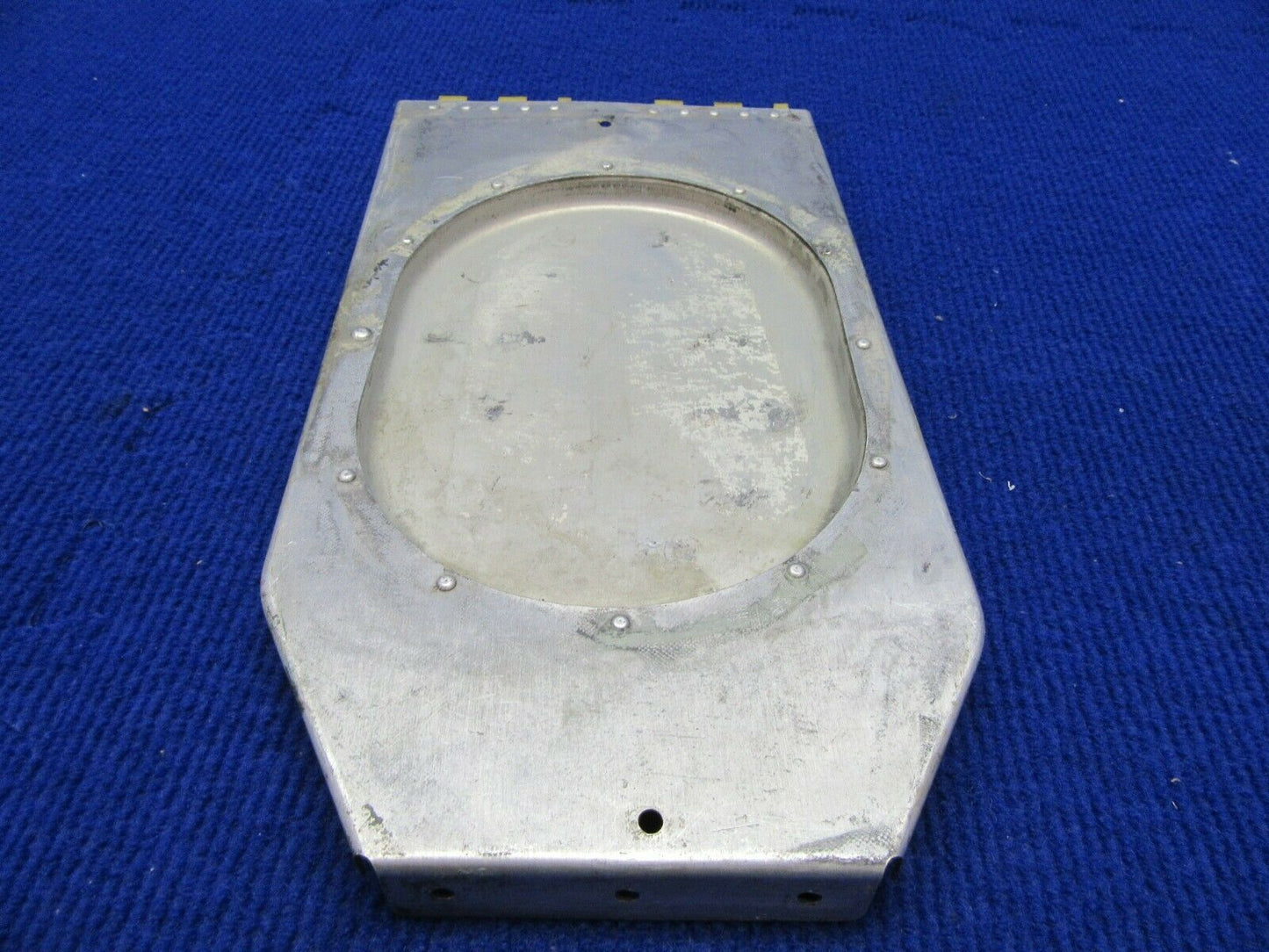 Beech Baron 95-B55 Fuel Cell Door / Liner Access RH 95-110014-654 (1121-559)
