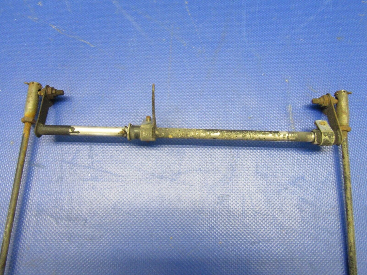 Piper PA-28R-180 Tube & Rod Cabin Heat Valve P/N 67389-00, 67391-00 (0621-607)