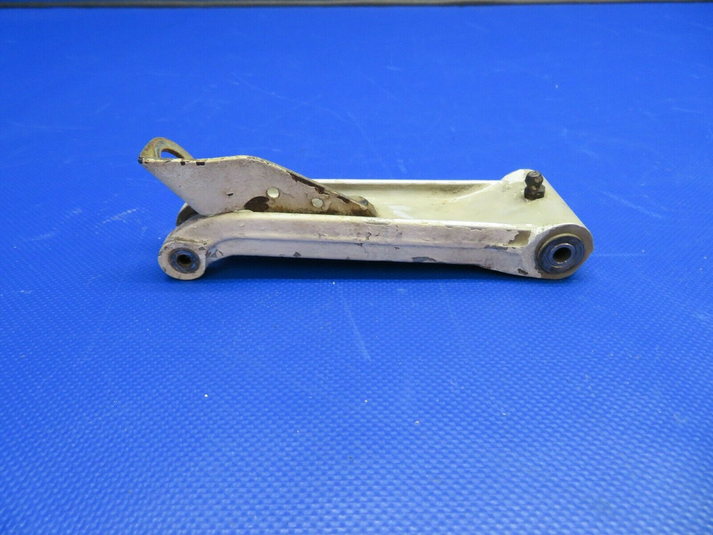 1960 Cessna 210 Nose Gear Upper Torque Link P/N 0543035-6 (0221-189)