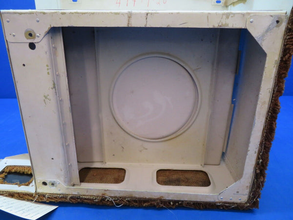 Piper PA-31 Toilet Seat Bottom Assy P/N 47479-20 (1223-129)