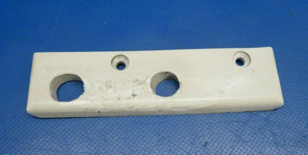 Diamond DA40-180 Front Guide Plate LH P/N DA4-5200-00-63 (0120-426)