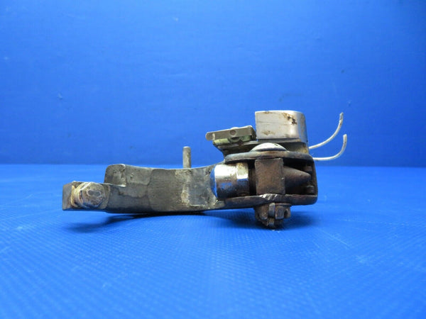 Cessna 337 / 337E LH Main Gear Downlock Lock Assy P/N 1541007-1 (1223-318)