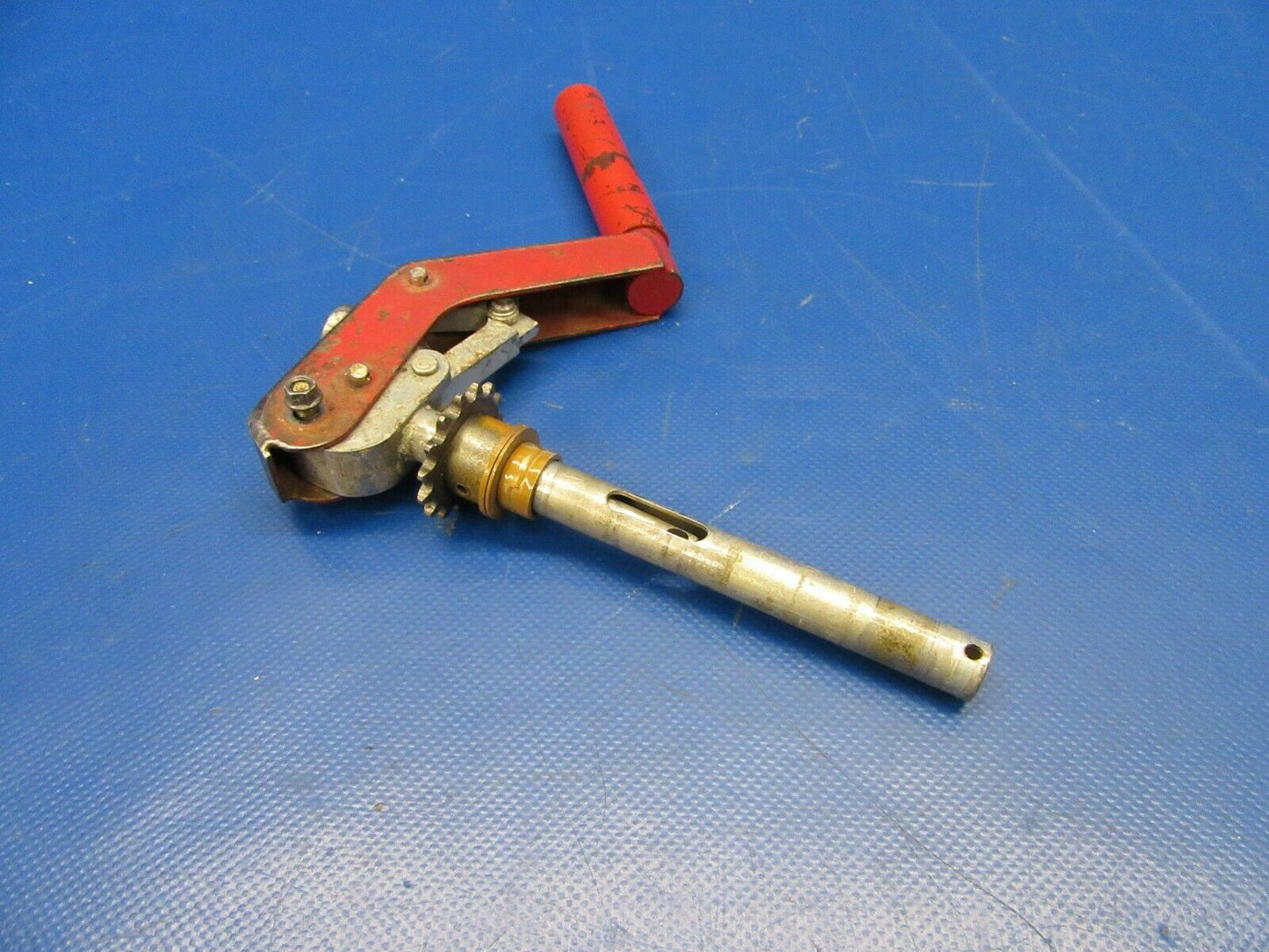 Cessna 310 R Manual Gear Extension Mechanism P/N 0843400-142 (0219-332)