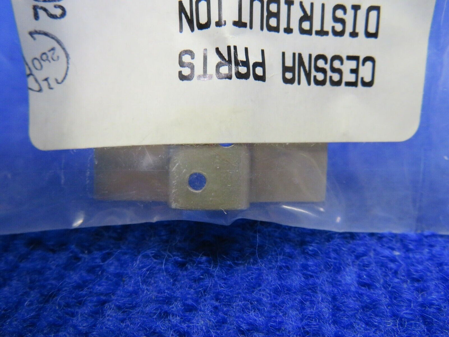 Cessna Bracket P/N 0750143-3 LOT OF 2 NOS (0522-81)