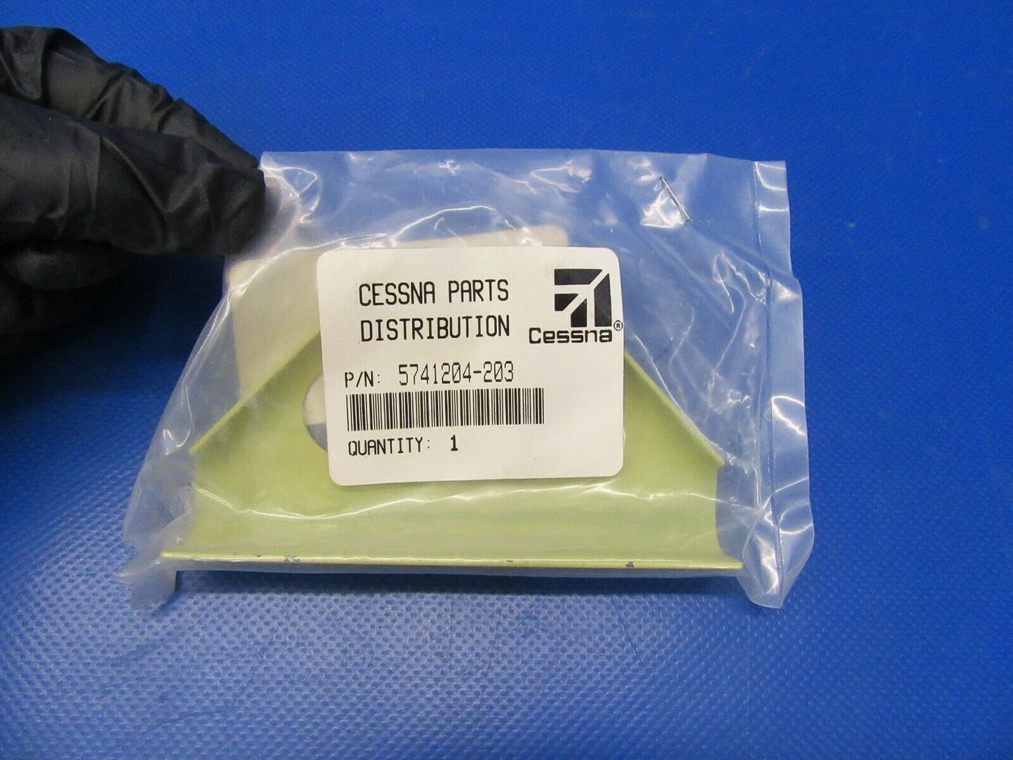 Cessna Conquest Bracket MG Uplock P/N 5741204-203 w/ 8130 (0419-72)