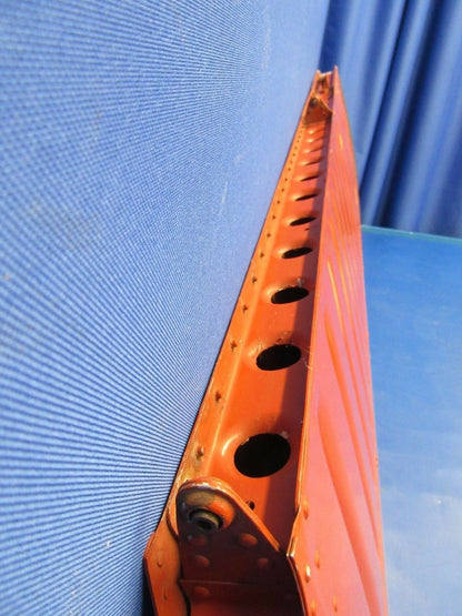 Beech Debonair Horizontal Stabilizer RH P/N 33-620000-602 (0918-330B)