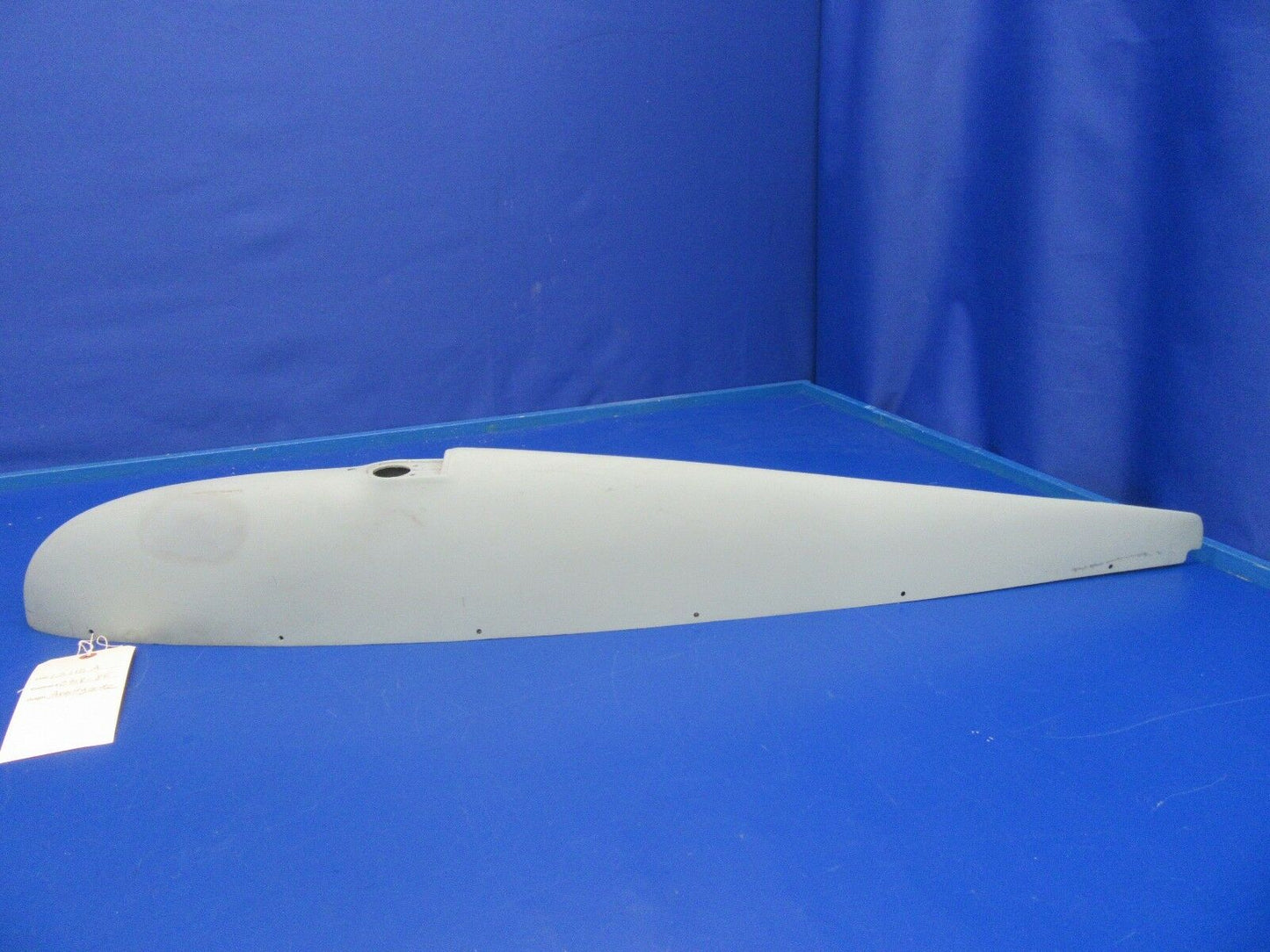 Cessna Skymaster 337 Wing Tip RH P/N 1420005-200 (0318-85)