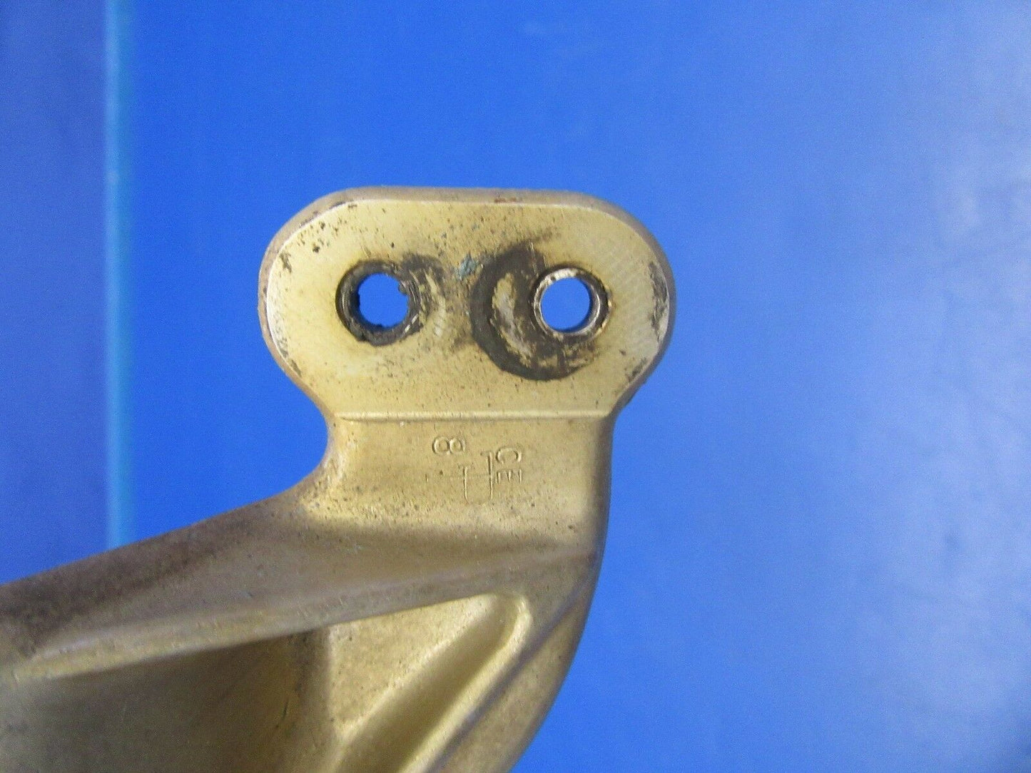 Cessna 177RG Cardinal Balance Arm Bracket P/N 1732043-2F (0718-129)