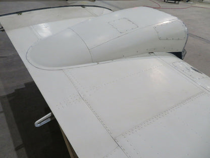 1969 Beech Baron 95-B55 RH Wing P/N 96-110005-610 (0521-101)