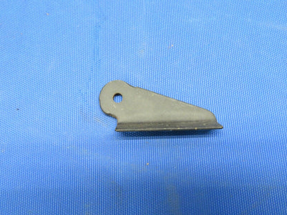 Piper Hinge Cowl Flap P/N 31283-000, 31283-00 NOS (1120-128)