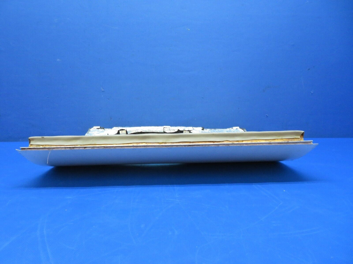 Cessna 401 / 401A Emergency Exit Window P/N 5011130-2 Green Tint (1223-365)