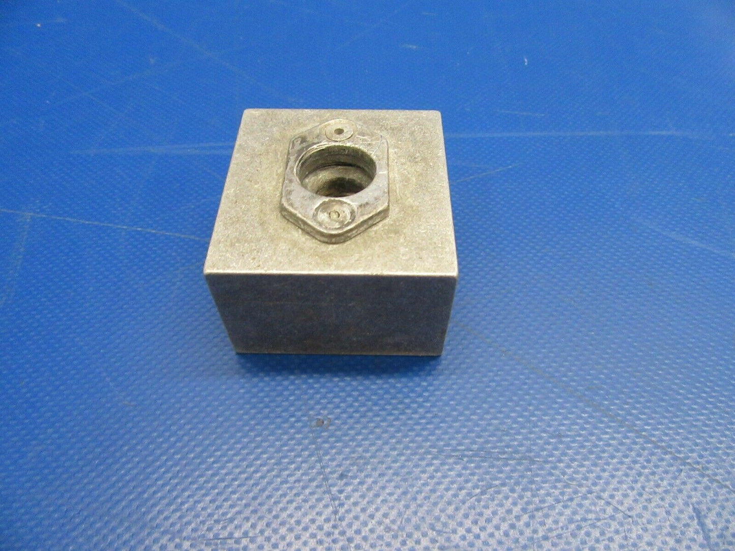 Diamond DA40-180 Cowl Latch (0419-321)