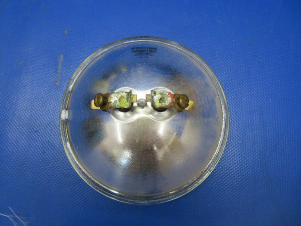 Philips / GE Sealed Beam Light 13V 250 Watts NOS Model 4522 LOT OF 7 (0621-855)